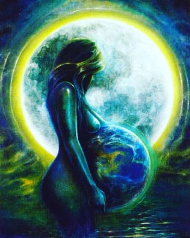 Verdensmoderen gravid